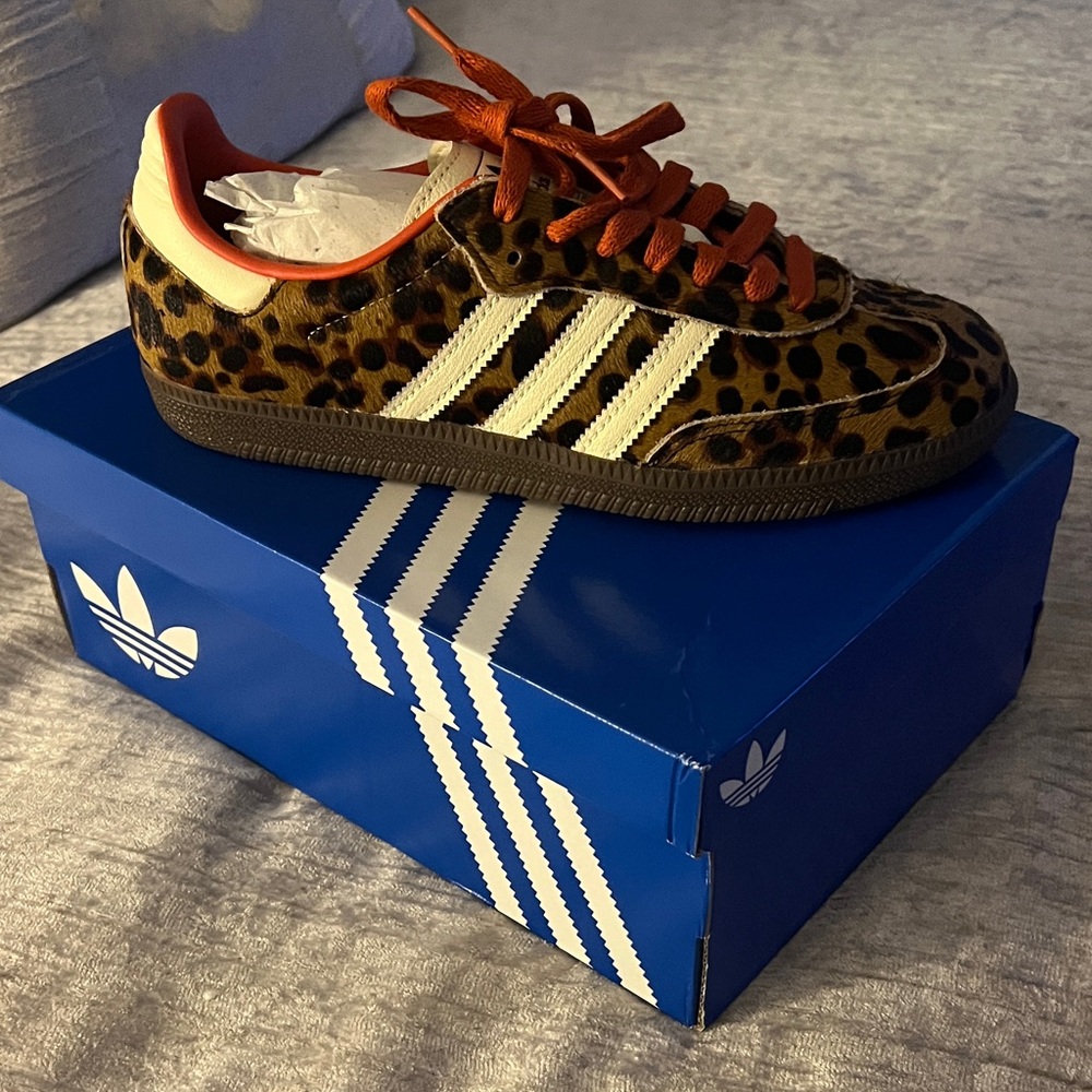 Adidas Animal Print Sneakers with Orange Laces BRAND NEW